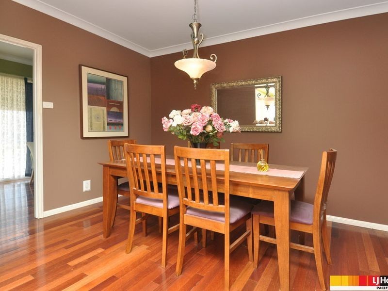 16 Elimbah Street, Pacific Pines QLD 4211