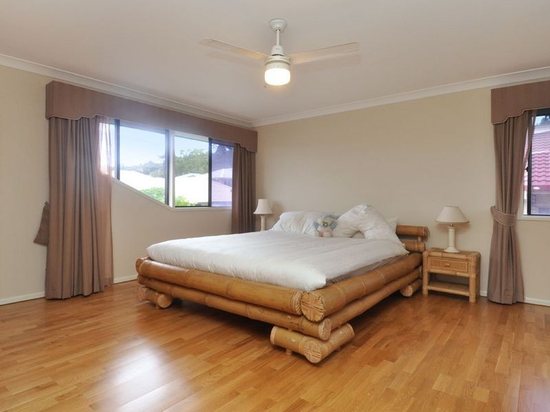 34 Gerard Street, Pacific Pines QLD 4211