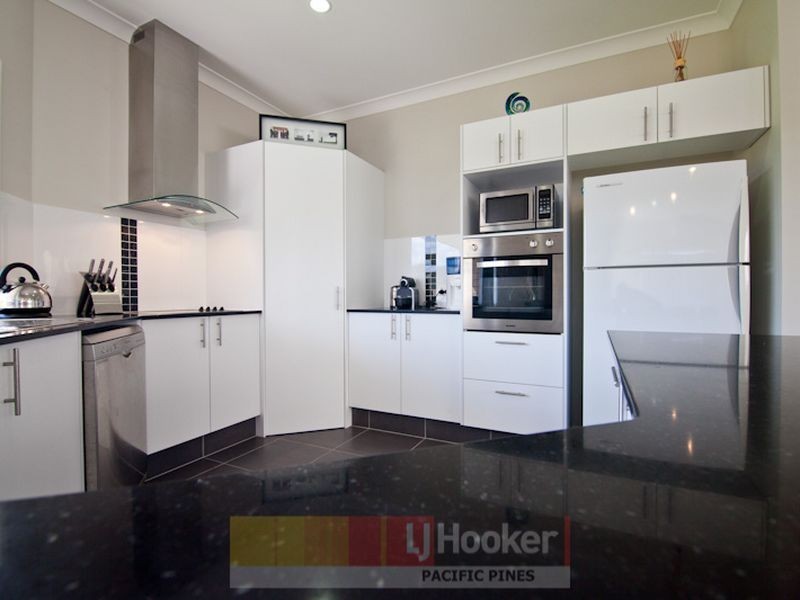 3 Barcoo Street, Pacific Pines QLD 4211