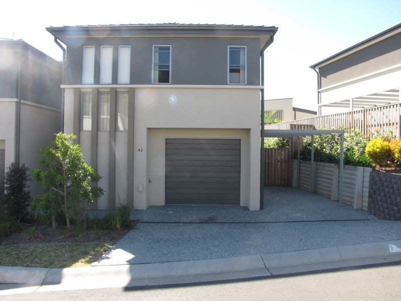 42/1 Belongil Street, Pacific Pines QLD 4211