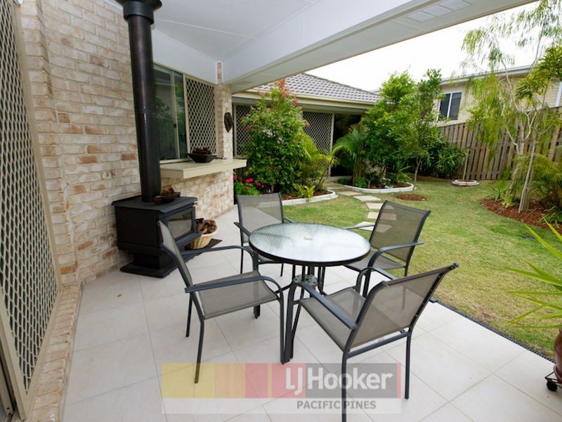 50 Hawkesbury Avenue, Pacific Pines QLD 4211