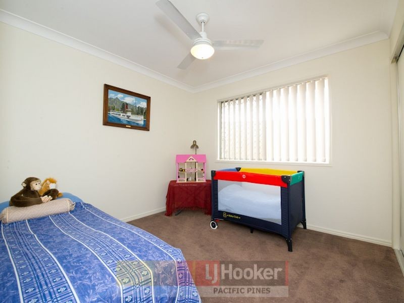 50 Hawkesbury Avenue, Pacific Pines QLD 4211