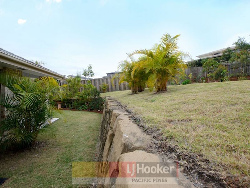 50 Hawkesbury Avenue, Pacific Pines QLD 4211