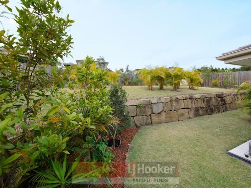 50 Hawkesbury Avenue, Pacific Pines QLD 4211