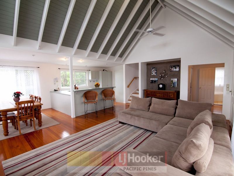 4 Malao Rise, Pacific Pines QLD 4211