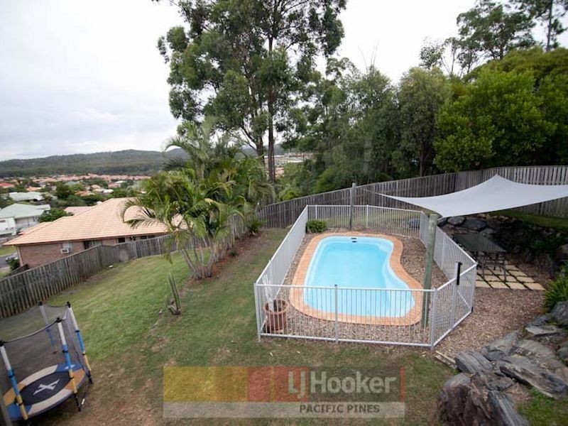 4 Malao Rise, Pacific Pines QLD 4211