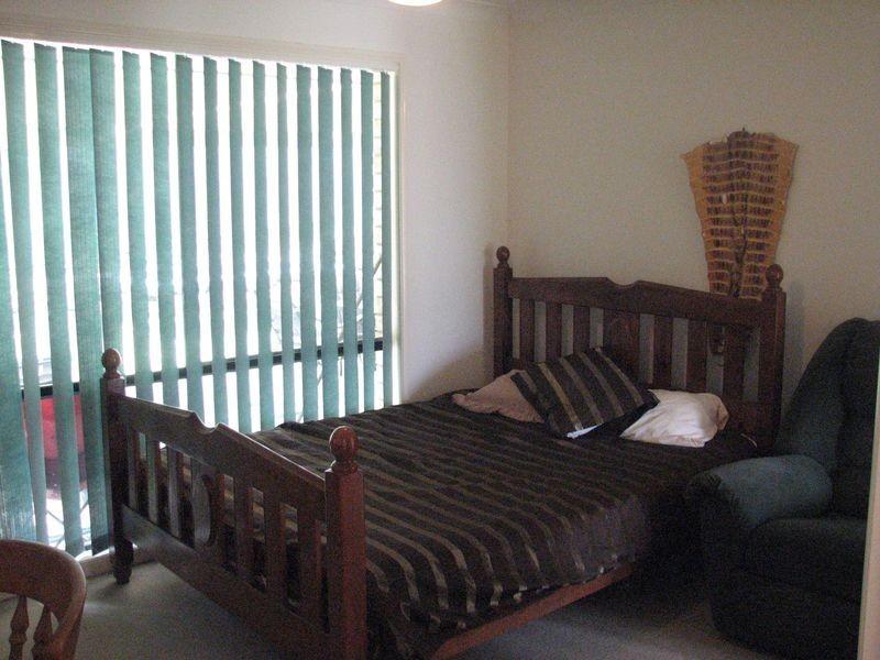 24 Laysan Crescent, Pacific Pines QLD 4211