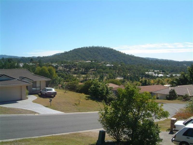 24 Laysan Crescent, Pacific Pines QLD 4211
