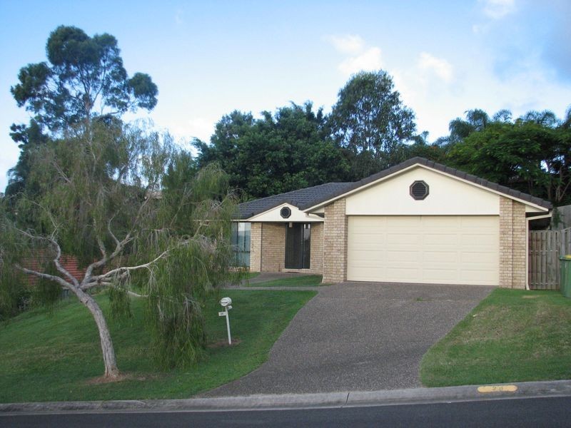 24 Laysan Crescent, Pacific Pines QLD 4211