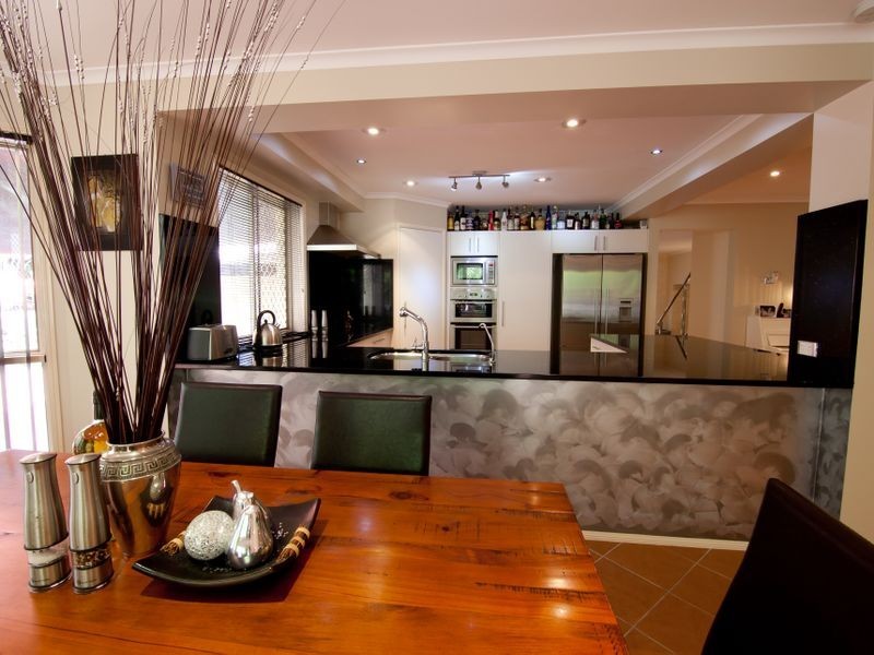 26 Polynesia Avenue, Pacific Pines QLD 4211