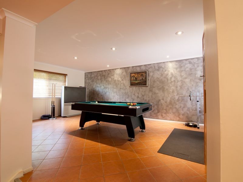 26 Polynesia Avenue, Pacific Pines QLD 4211
