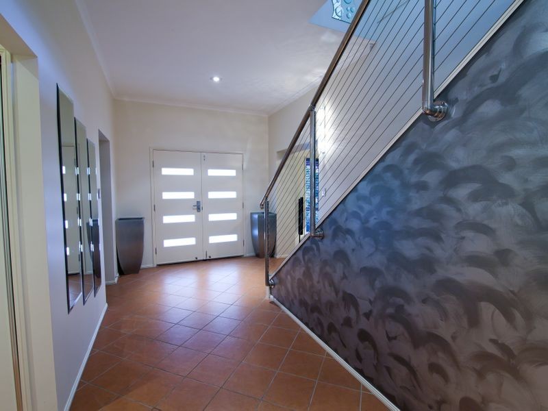 26 Polynesia Avenue, Pacific Pines QLD 4211