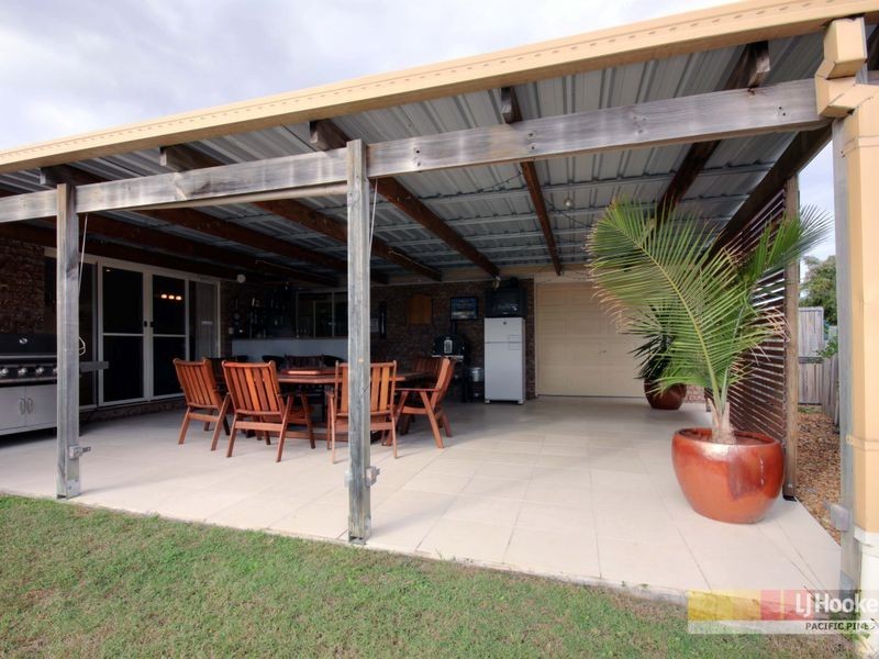 8 Pandora Crescent, Pacific Pines QLD 4211