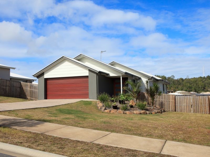 129 Wunburra Circle, Pacific Pines QLD 4211
