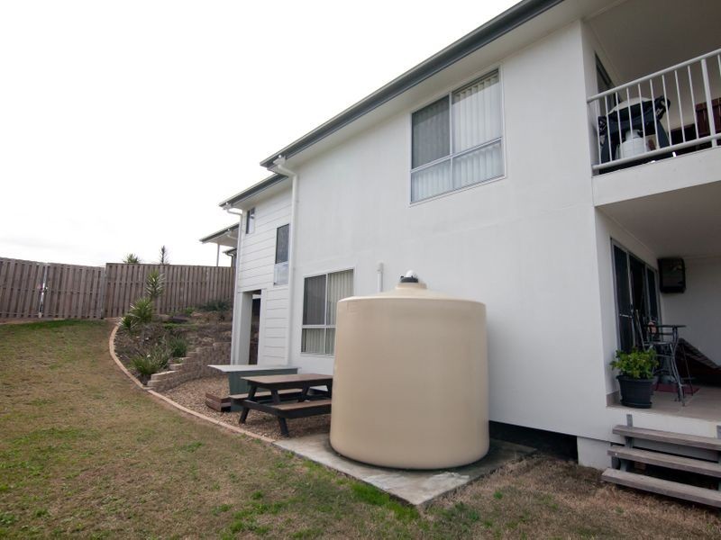 129 Wunburra Circle, Pacific Pines QLD 4211