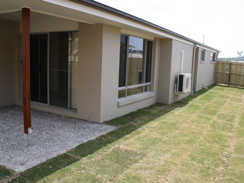 30 Bellinger Key, Pacific Pines QLD 4211