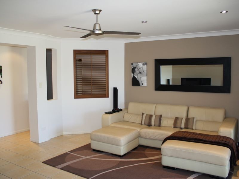 23 Beerwah Street, Pacific Pines QLD 4211