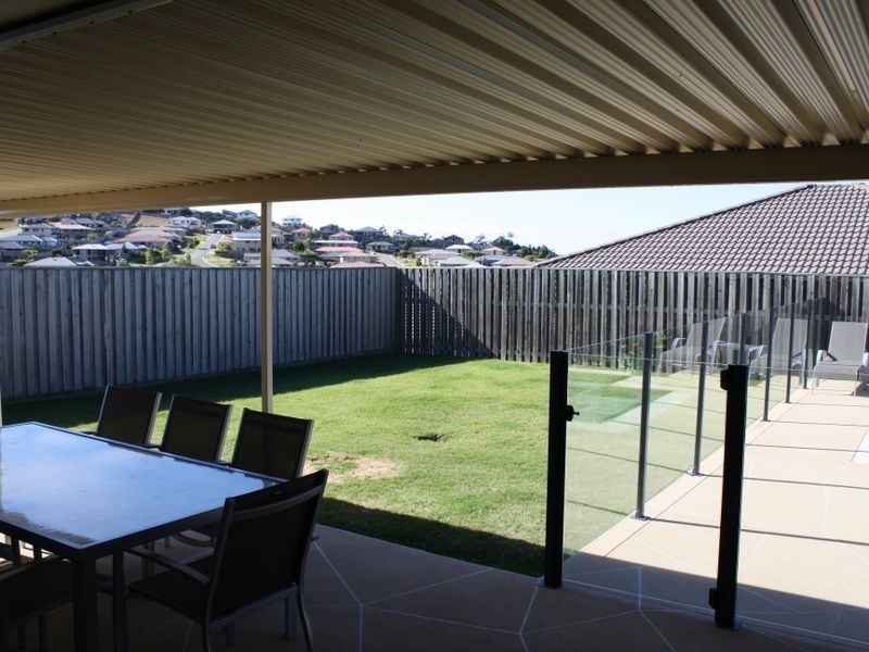 23 Beerwah Street, Pacific Pines QLD 4211