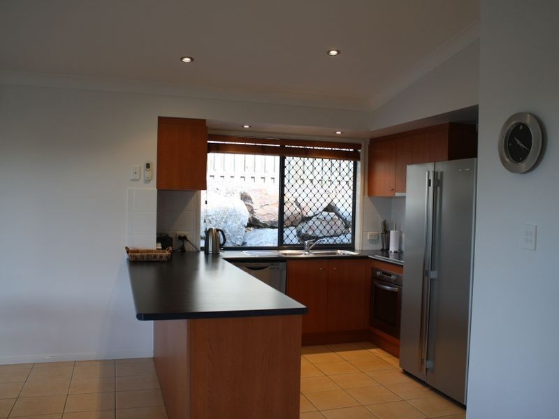 23 Beerwah Street, Pacific Pines QLD 4211