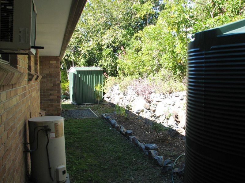 2/10 Oscar Court, Oxenford QLD 4210