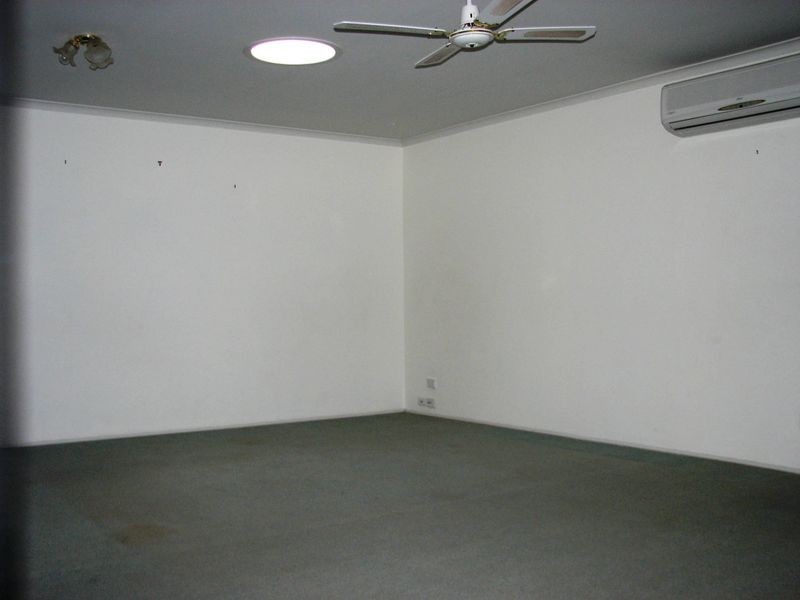 2/10 Oscar Court, Oxenford QLD 4210