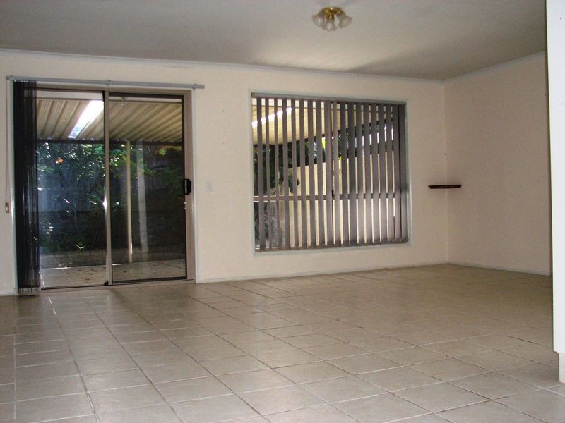 2/10 Oscar Court, Oxenford QLD 4210