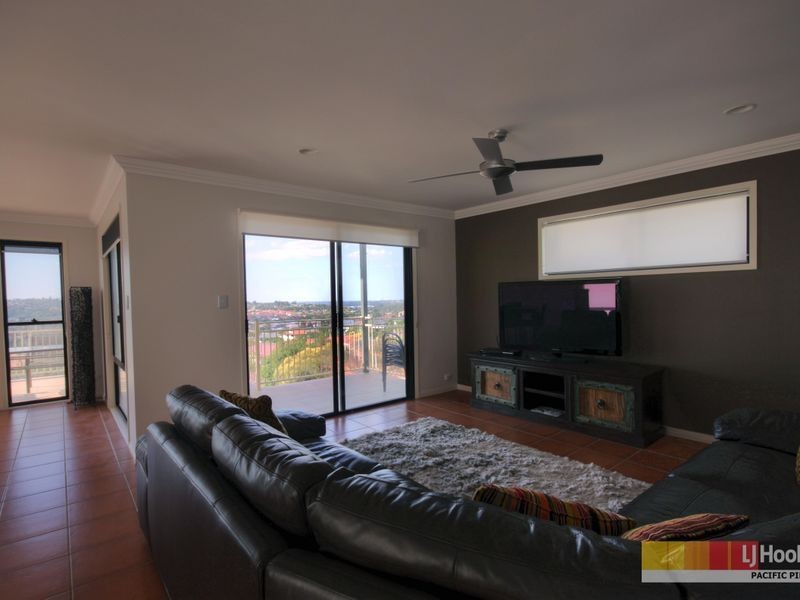 28 Carter Street, Pacific Pines QLD 4211