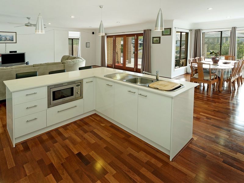 46 Faraday Crescent, Pacific Pines QLD 4211