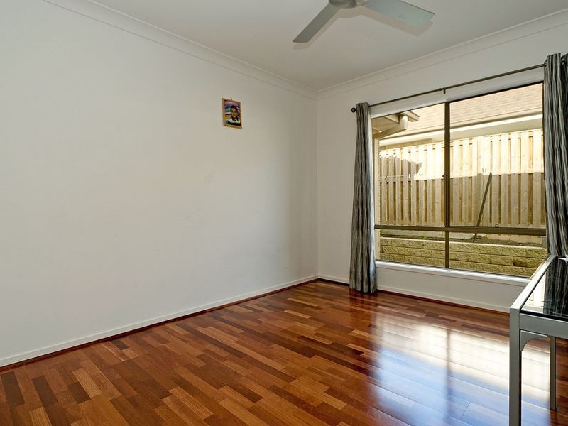 46 Faraday Crescent, Pacific Pines QLD 4211