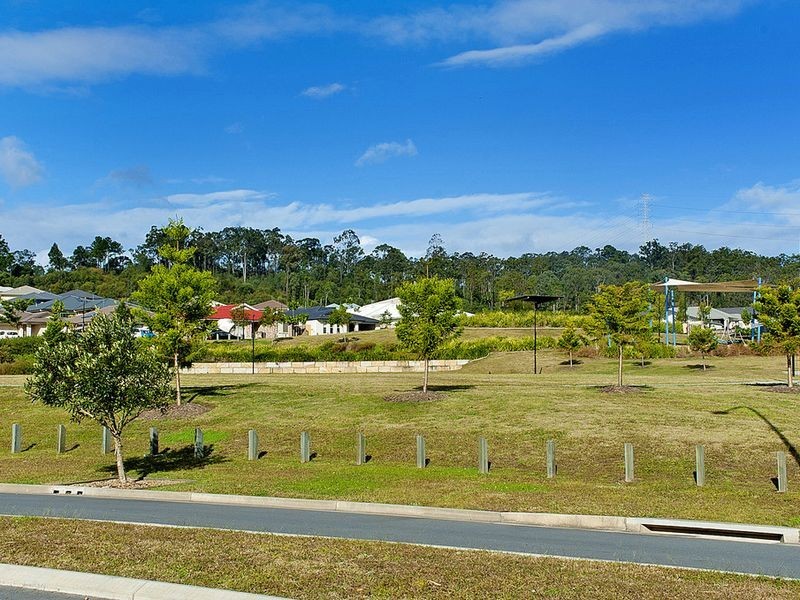 46 Faraday Crescent, Pacific Pines QLD 4211