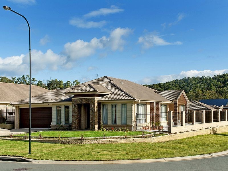 46 Faraday Crescent, Pacific Pines QLD 4211