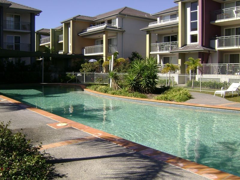 604/33 Clark Street, Biggera Waters QLD 4216