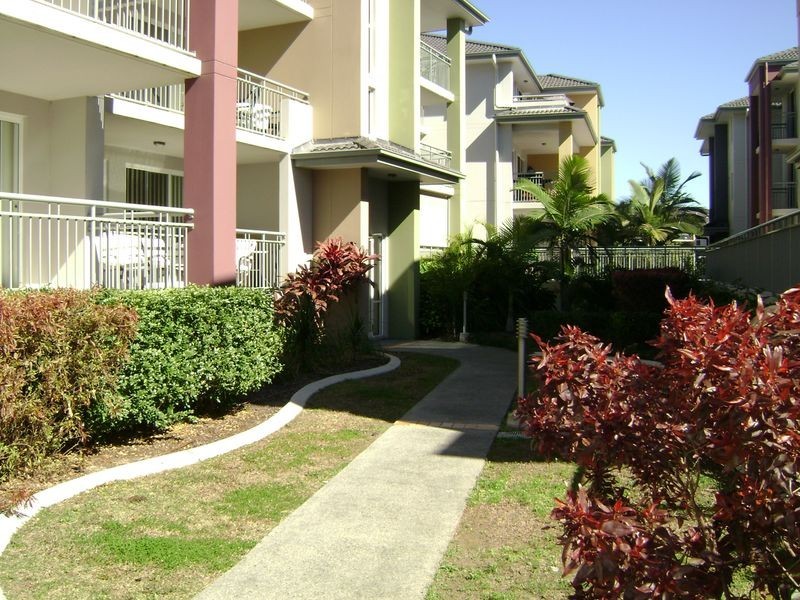 604/33 Clark Street, Biggera Waters QLD 4216