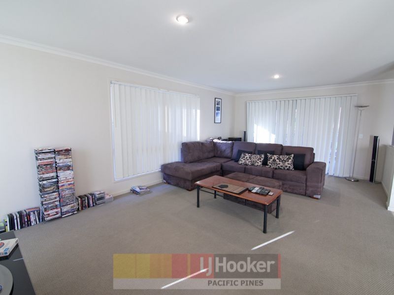 6 Sandow Street, Pacific Pines QLD 4211