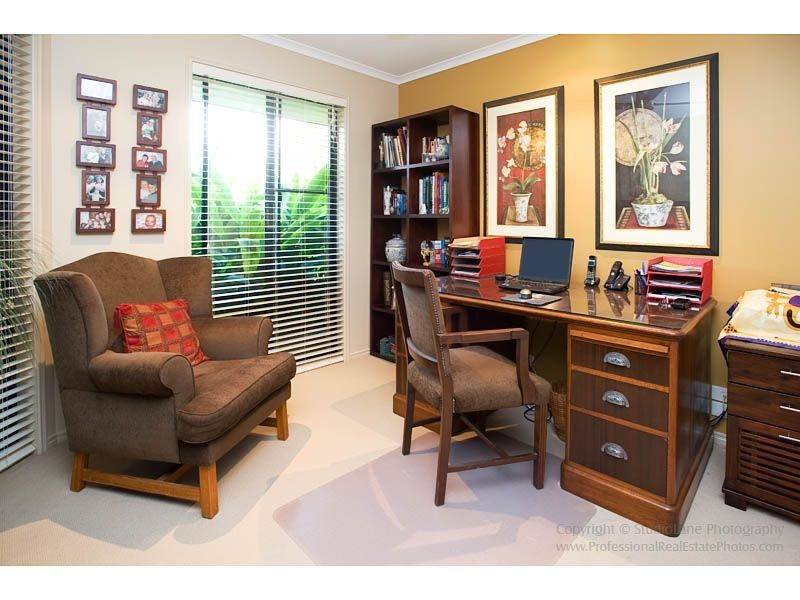 6 Mellum Circuit, Pacific Pines QLD 4211