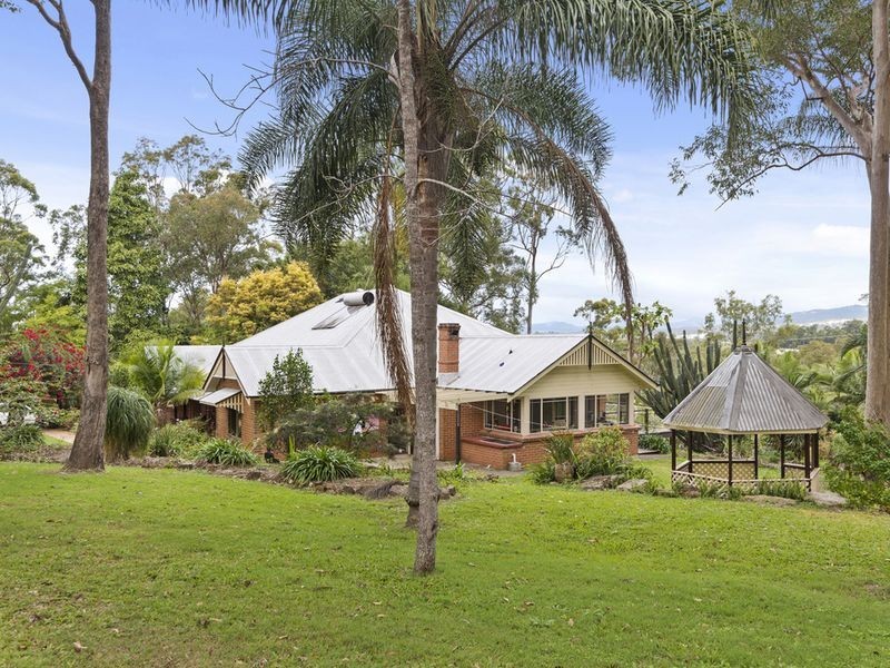 10 Coolibah Road, Gaven QLD 4211