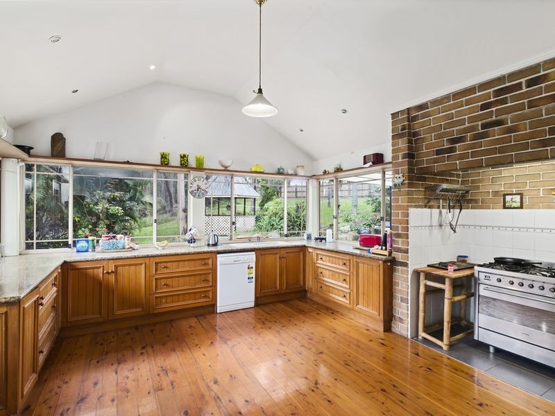 10 Coolibah Road, Gaven QLD 4211