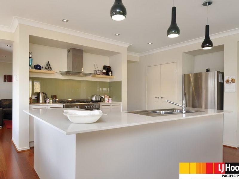 25 Manning Circuit, Pacific Pines QLD 4211
