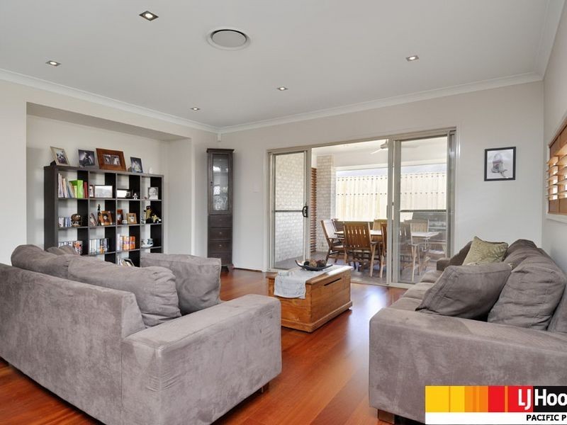 25 Manning Circuit, Pacific Pines QLD 4211