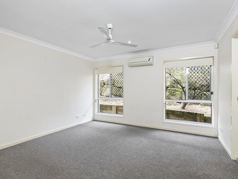 38 Mcauley Parade, Pacific Pines QLD 4211