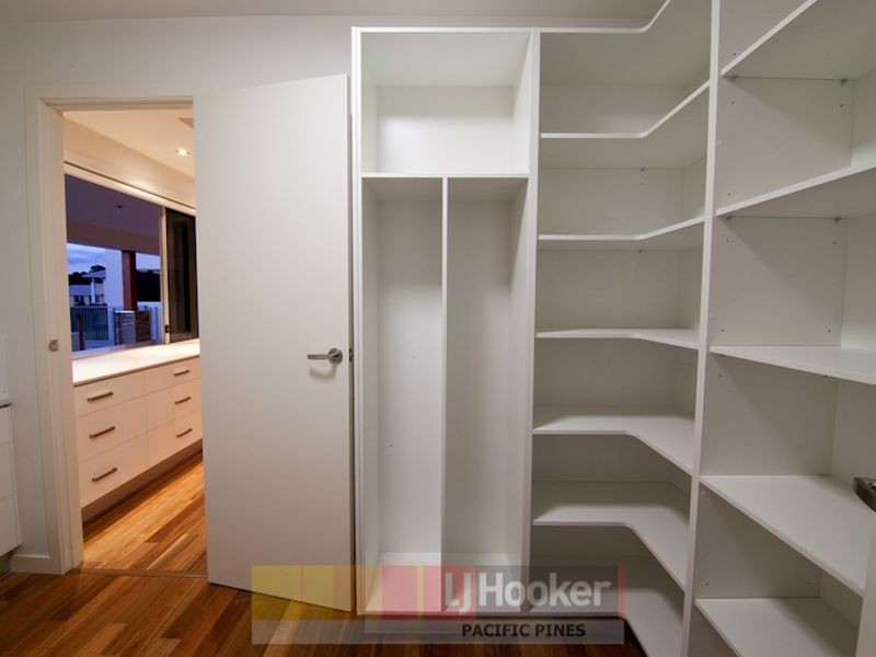 10 Meadow Court, Maudsland QLD 4210