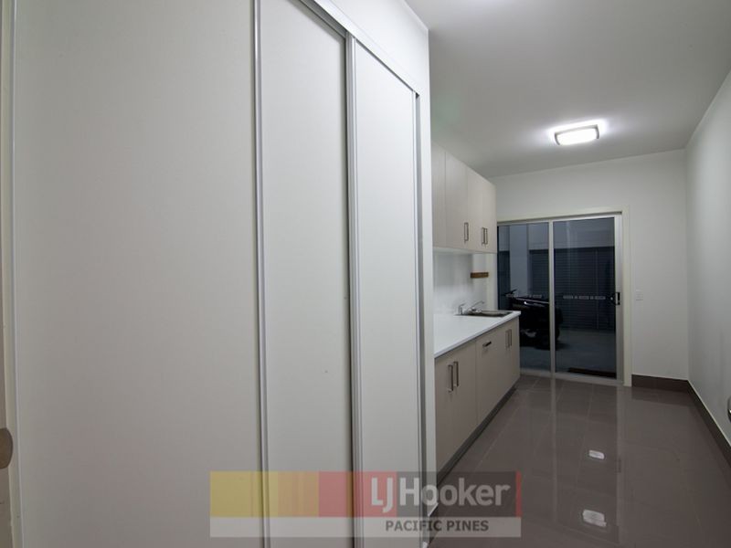 10 Meadow Court, Maudsland QLD 4210