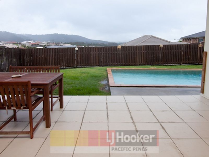 45 Angourie Crescent, Pacific Pines QLD 4211