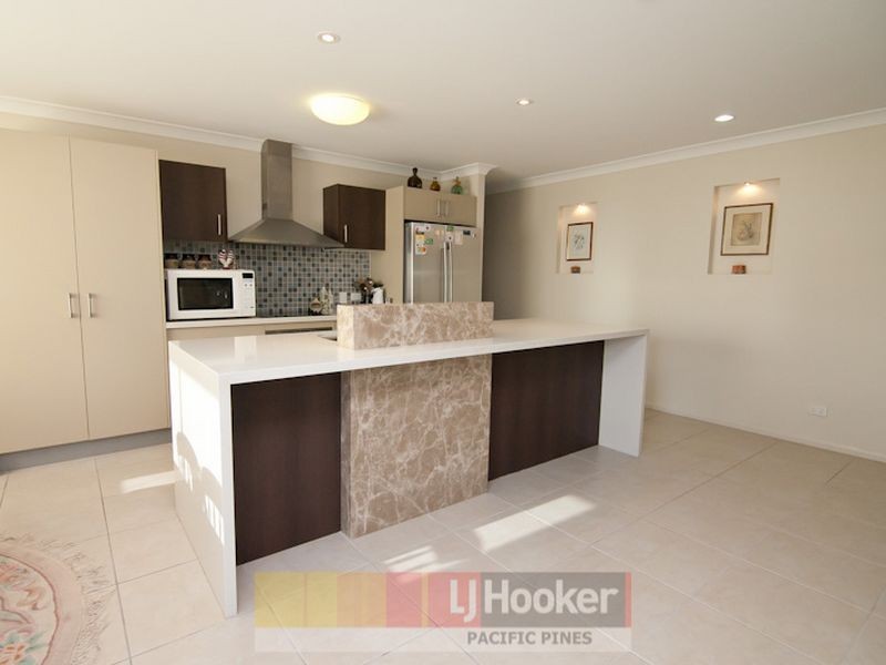 3 Sangster Crescent, Pacific Pines QLD 4211