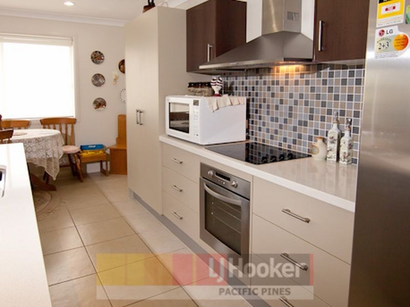 3 Sangster Crescent, Pacific Pines QLD 4211