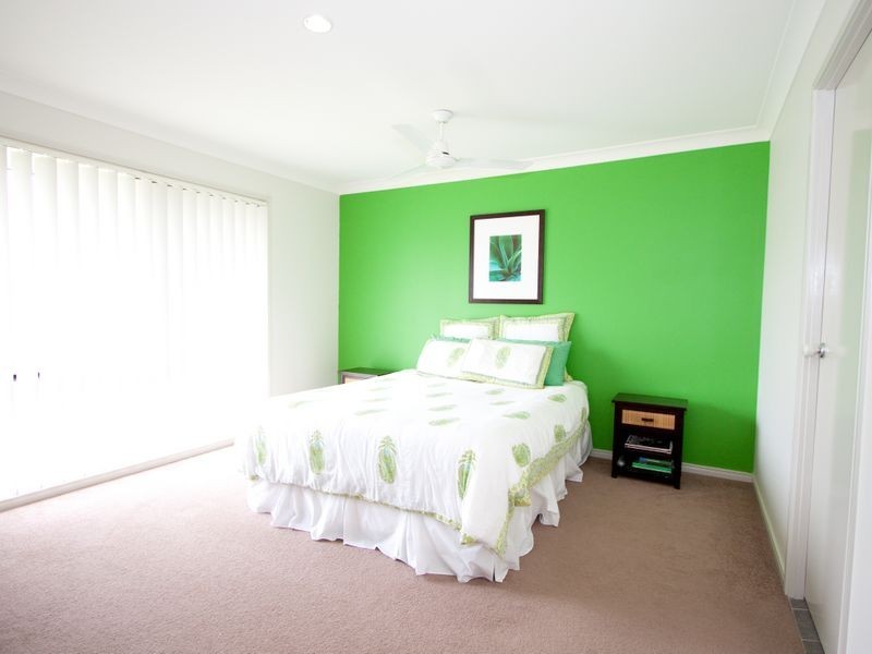 49 Bowley Street, Pacific Pines QLD 4211