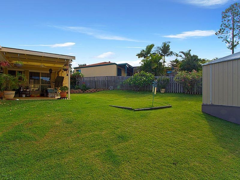 17 Howland Circuit, Pacific Pines QLD 4211