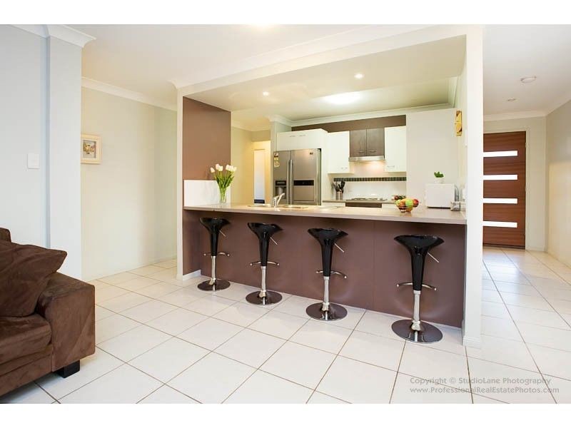 3 Stockdale Street, Pacific Pines QLD 4211