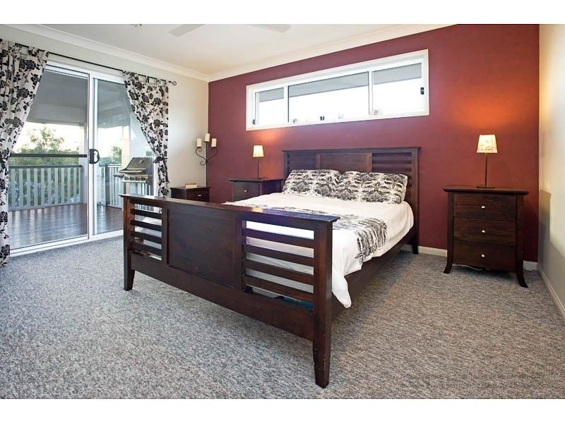 3 Stockdale Street, Pacific Pines QLD 4211