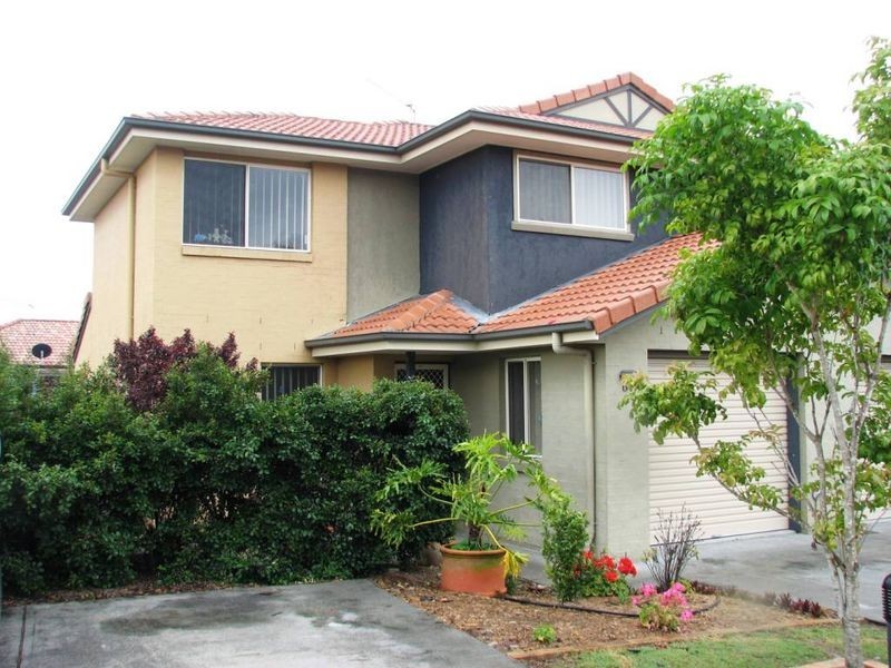 64/31 Archipelago Street, Pacific Pines QLD 4211